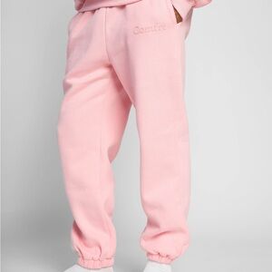 NWT- Comfrt Minimalist sweatpants - Petal Pink- Size Medium - M